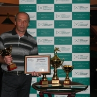 Валерий Кузнецов с наградой за усердие